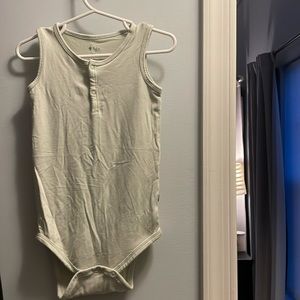 Kyte BABY 2T sleeveless Bodysuit sage